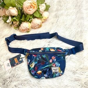NWT Hoffman by Herschel Fanny Pack Blue Floral